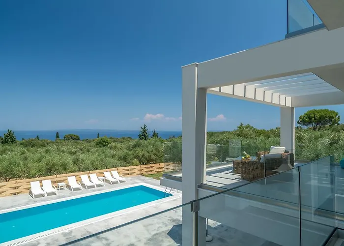 Bianca Luxury Villa - Private Heated Pool